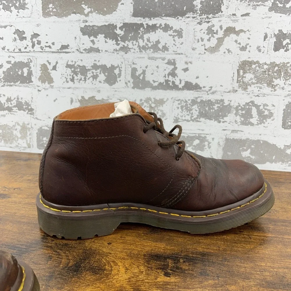 Dr Martens Chukka‎ Boots Men 8 US Ankle Dark Brown Leather Lace Up Mid Top Doc